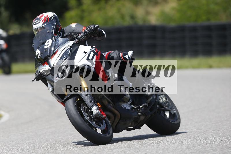 /27 12.06.2025 Ducati Schweiz Trackday Warmup  ADR/gruen-vert/39